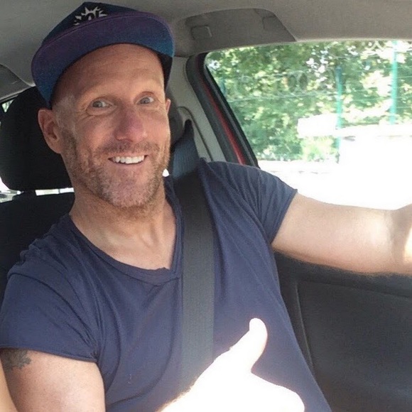 Meet your Posher, Michel - Picture 1 of 1